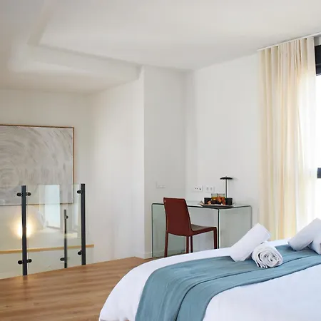 Bright Duplex In Centre Malaga